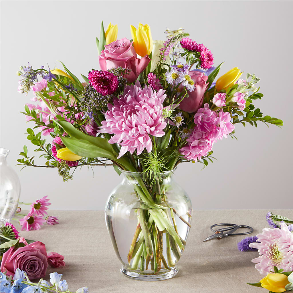 Pastel Tradition - A Florist Original – Garden Of Eden Florist, San Antonio TX