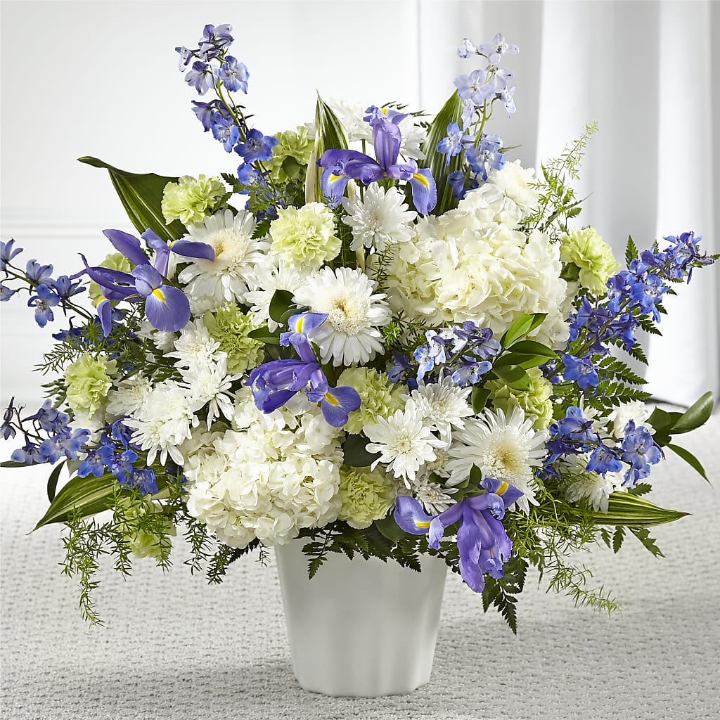 Soft Serenity Floor Basket – Garden Of Eden Florist, San Antonio TX