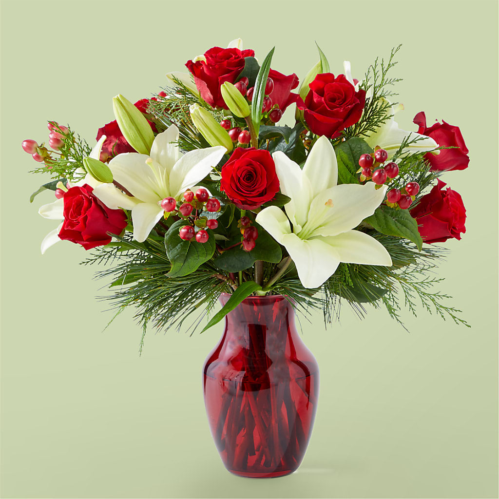 Evergreen Delight Bouquet – Garden Of Eden Florist, San Antonio TX
