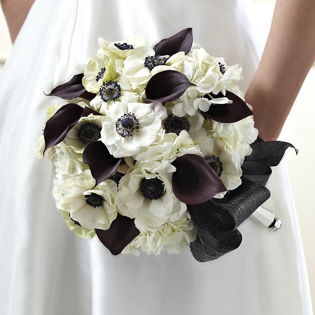To Have and To Hold Bouquet – Garden Of Eden Florist, San Antonio TX
