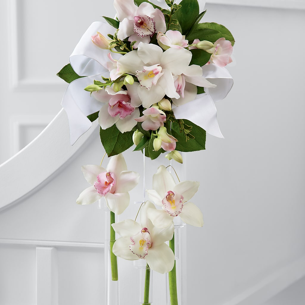 Perfect Entrance Pew Arrangement – Garden Of Eden Florist, San Antonio TX