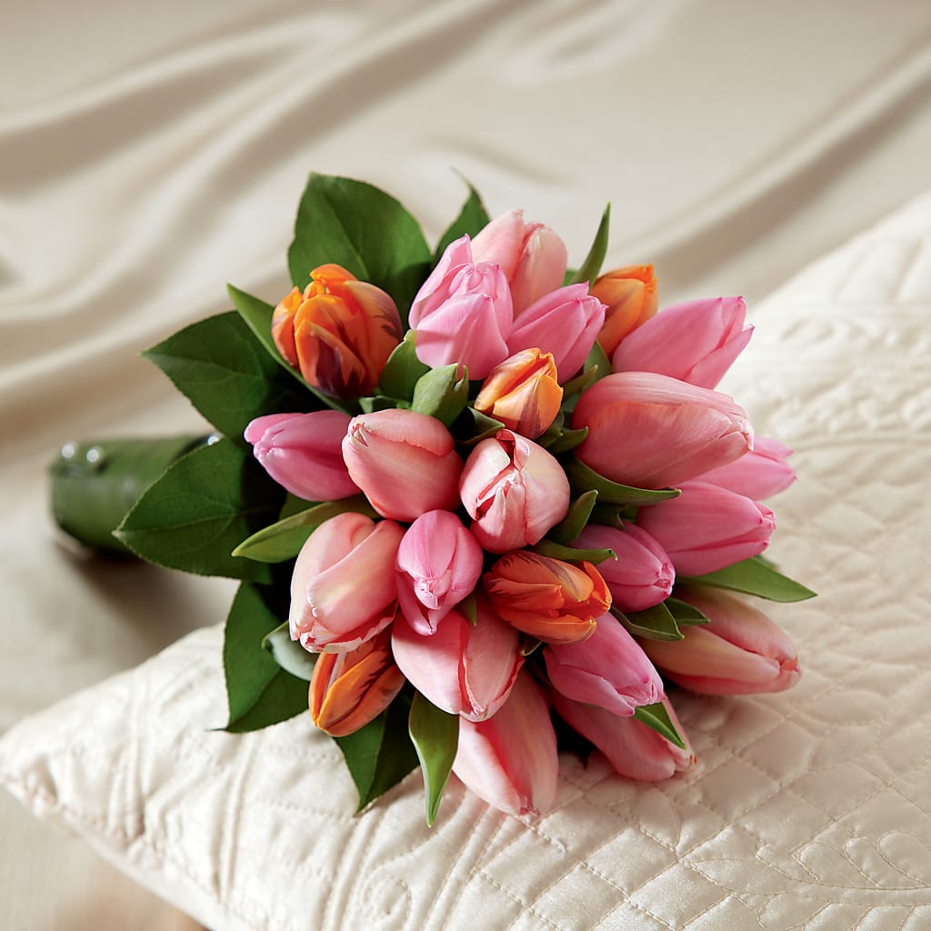 Embraceable Bouquet – Garden Of Eden Florist, San Antonio TX
