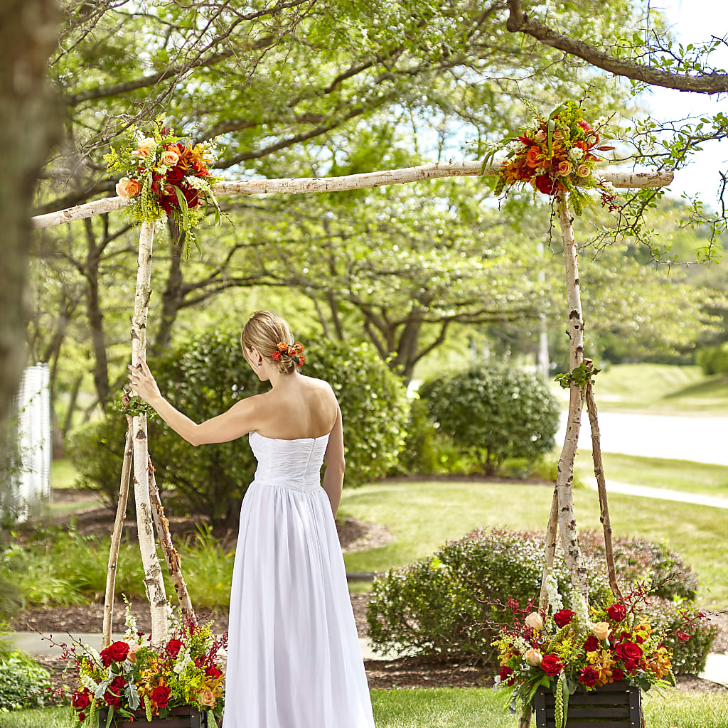 Arbor of Love Archway – Garden Of Eden Florist, San Antonio TX