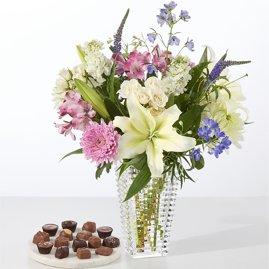 Winter Celebration Bouquet –  Garden Of Eden Florist, San Antonio TX