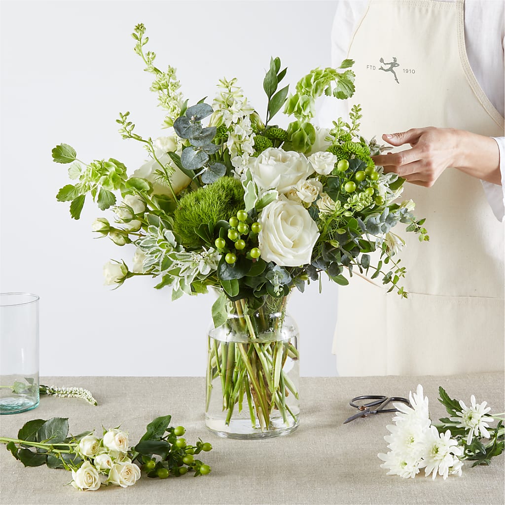 Irish Garden - A Florist Original –  Garden Of Eden Florist, San Antonio TX