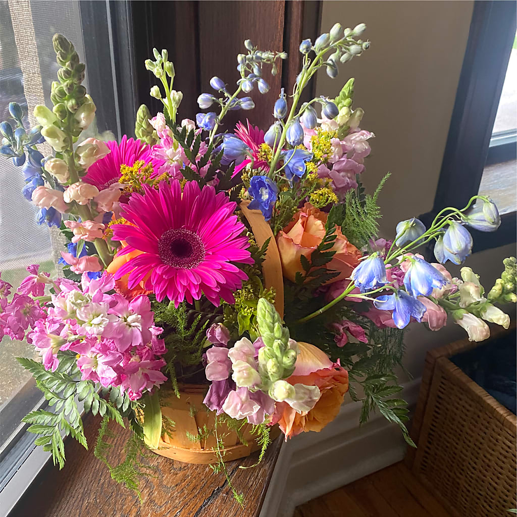 Garden of Life Basket –  Garden Of Eden Florist, San Antonio TX