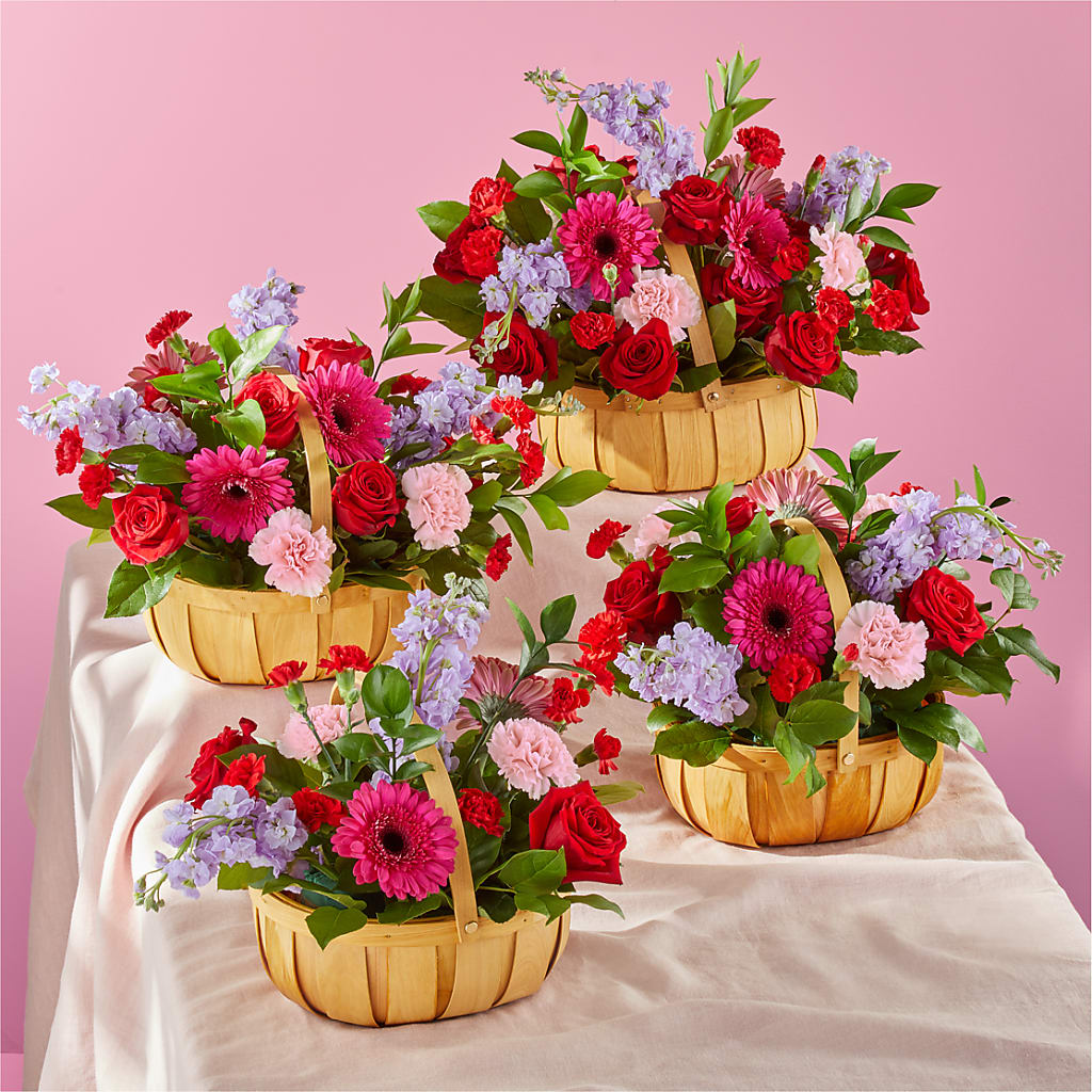 Pink Picnic Basket –  Garden Of Eden Florist, San Antonio TX