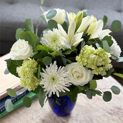 Snowy Dreams Bouquet –  Garden Of Eden Florist, San Antonio TX