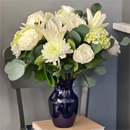 Snowy Dreams Bouquet –  Garden Of Eden Florist, San Antonio TX