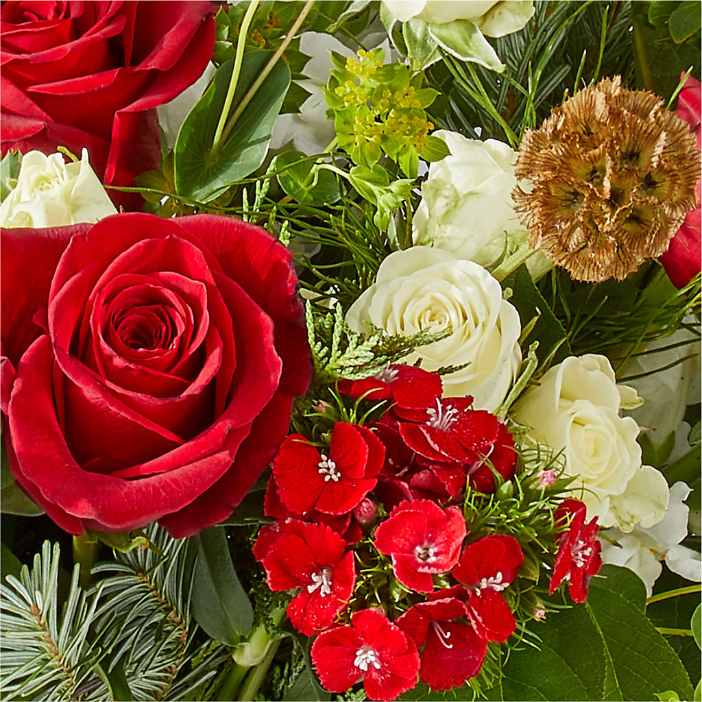 Deck the Halls Bouquet –  Garden Of Eden Florist, San Antonio TX