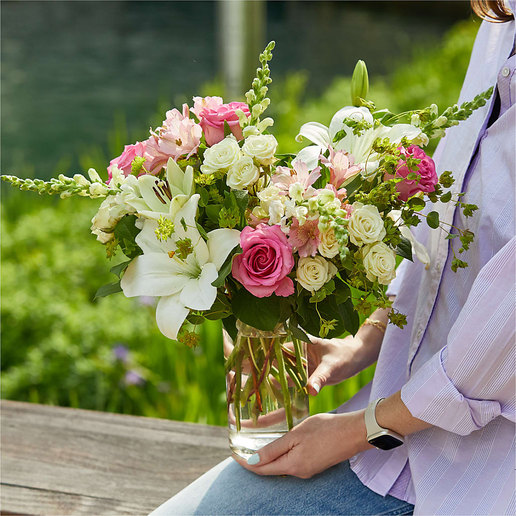 Fondly Bouquet –  Garden Of Eden Florist, San Antonio TX