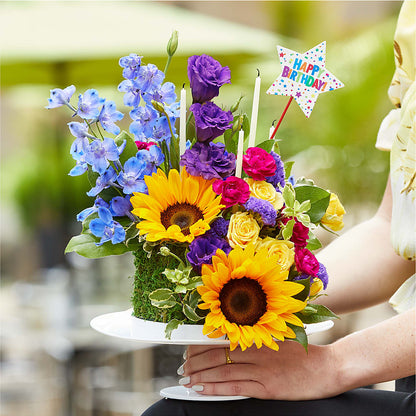 Star of the Day Floral Cake –  Garden Of Eden Florist, San Antonio TX