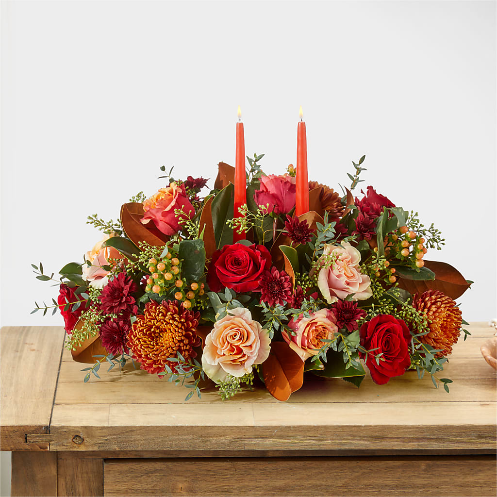 Gather Near Centerpiece –  Garden Of Eden Florist, San Antonio TX